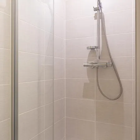 New Modern Near The Sea And Centre *