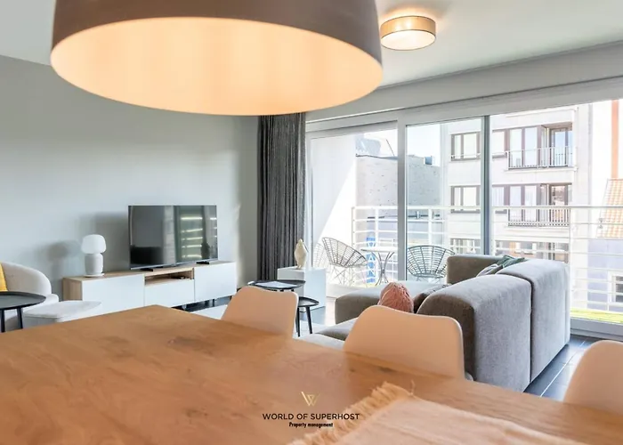 New Modern Near The Sea And Centre Apartment